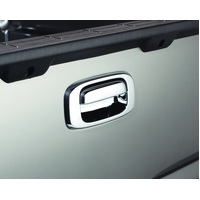 AVS 07-13 Chevy Silverado 1500 (w/o Keyhole) Tailgate Handle Cover 2pc - Chrome