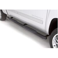 Lund 15-17 Chevy Colorado Crew Cab 5in. Oval Curved Steel Nerf Bars - Black